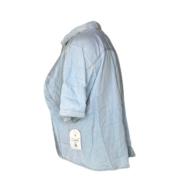 Arula Women’s Button-Down Denim Shirt Size 1X - Light Wash NWT - Picture 3 of 8